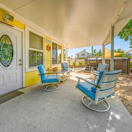 Yellowtail House Marathon Bagian luar foto