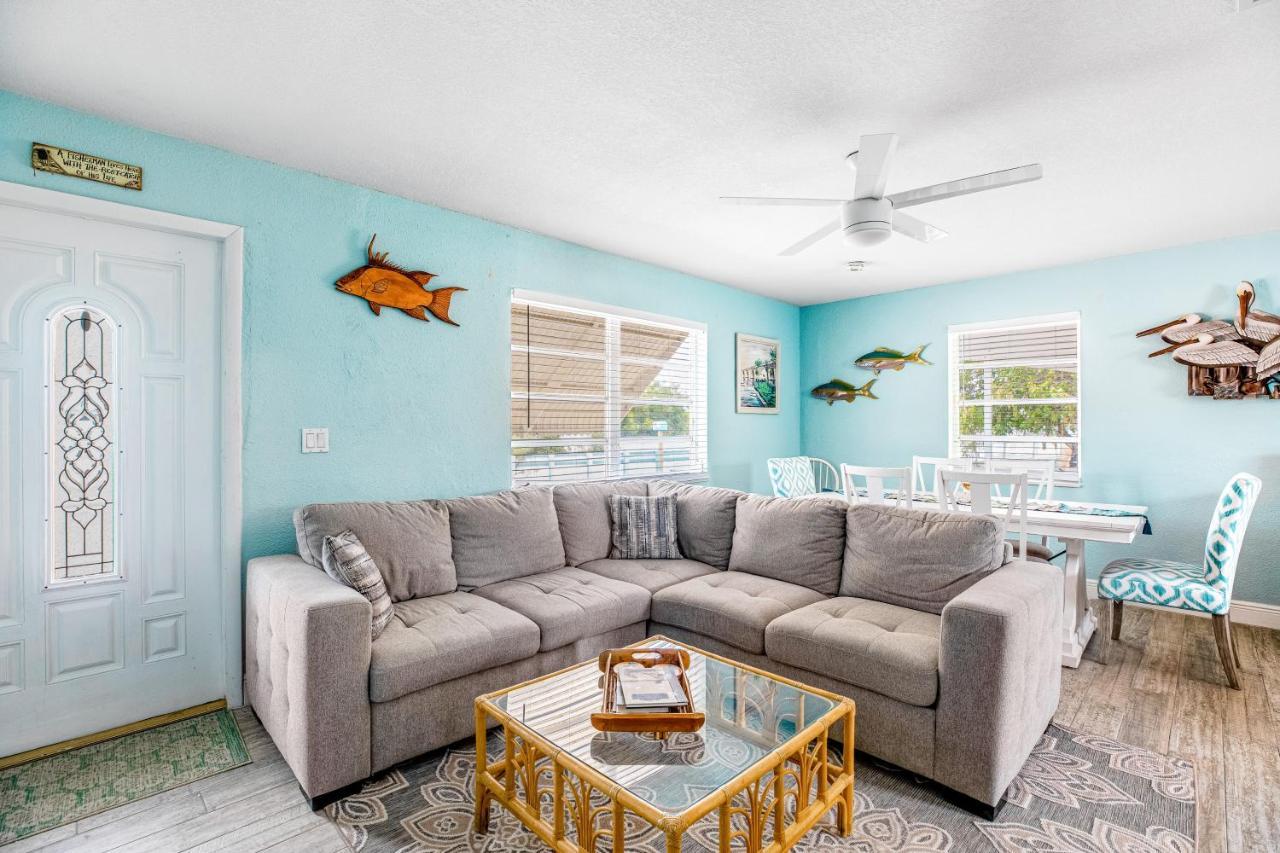 Yellowtail House Marathon Bagian luar foto
