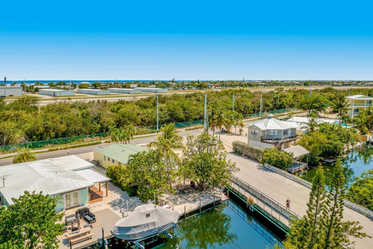 Yellowtail House Marathon Bagian luar foto