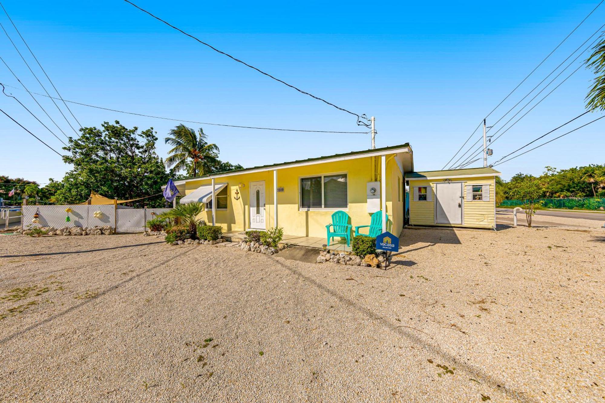 Yellowtail House Marathon Bagian luar foto